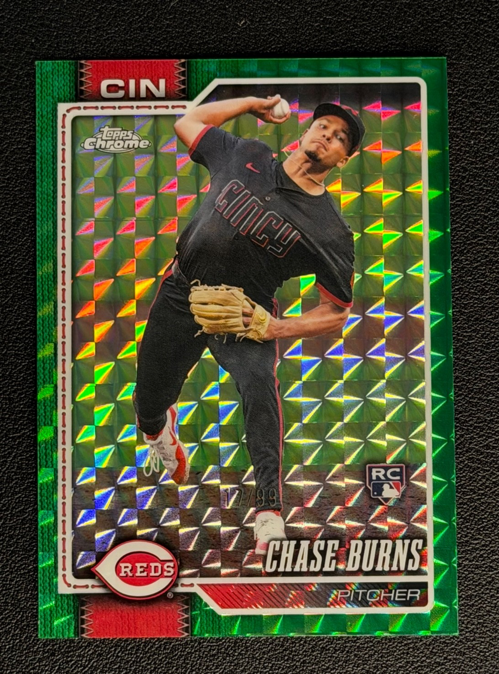 Chase Burns 2026 Topps Chrome #134 Green Geometric Refractor Rookie RC /990